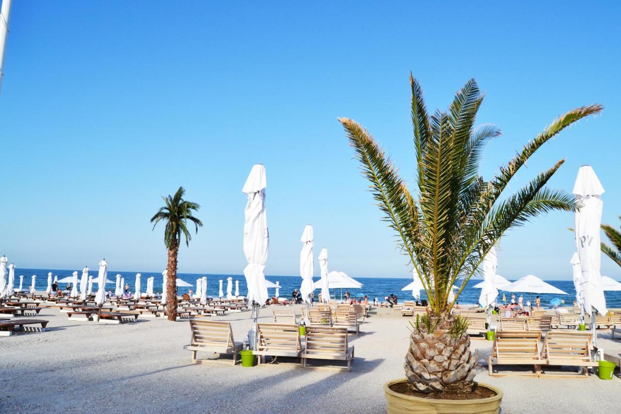 Caesar'S Studio Mamaia-Nord Bagian luar foto