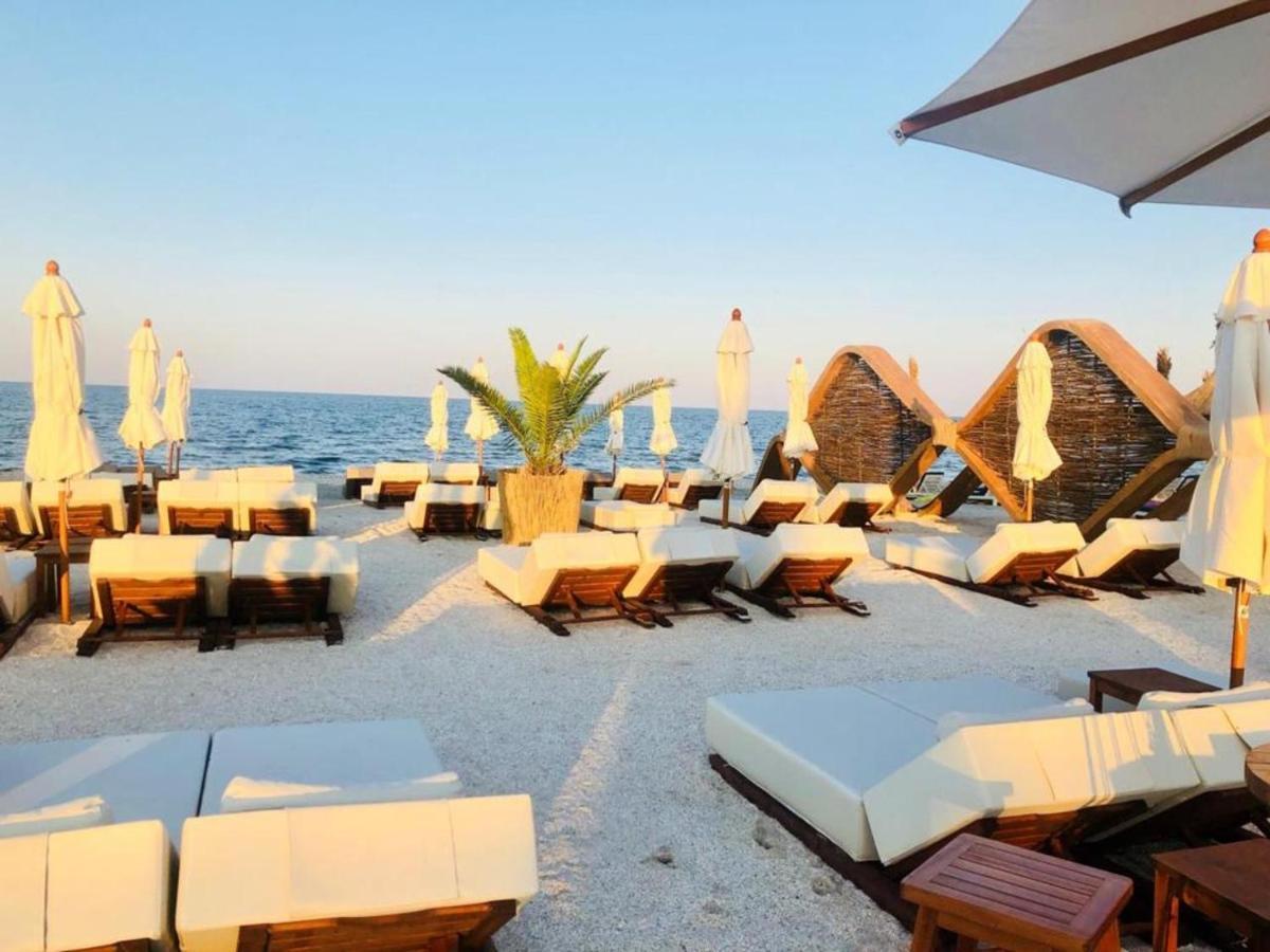 Caesar'S Studio Mamaia-Nord Bagian luar foto