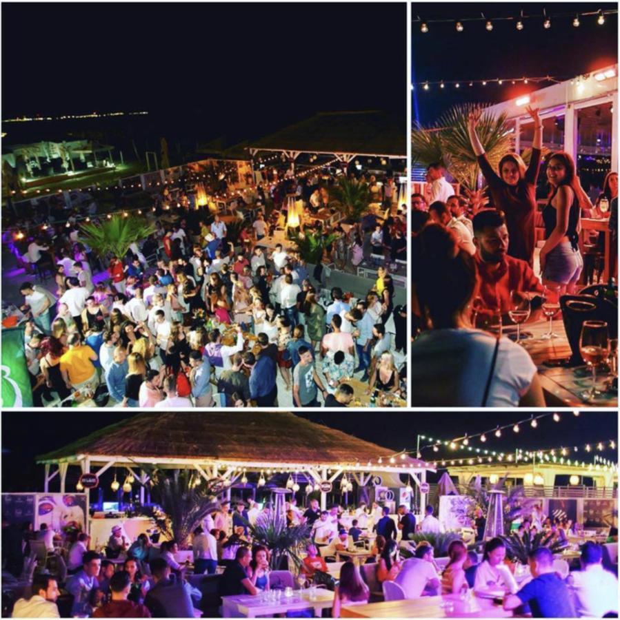 Caesar'S Studio Mamaia-Nord Bagian luar foto