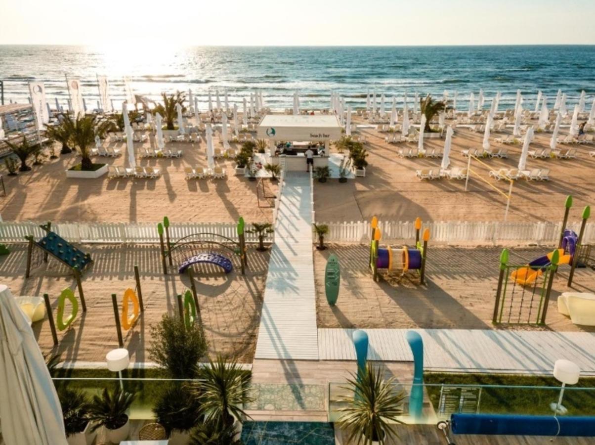Caesar'S Studio Mamaia-Nord Bagian luar foto
